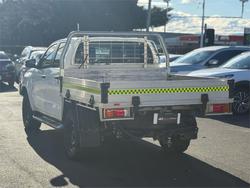2019 Toyota
Hilux SR