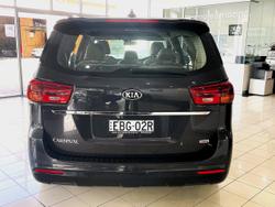 2018 Kia
Carnival S