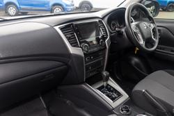 2018 Mitsubishi
Triton GLX+