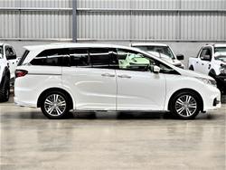 2018 Honda Odyssey VTi-L 5th Gen MY18 Platinum White