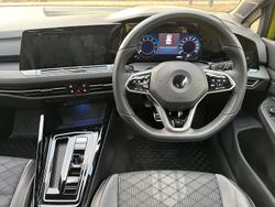 2022 Volkswagen
Golf 110TSI R-Line