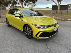 2022 Volkswagen
Golf 110TSI R-Line