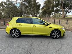 2022 Volkswagen
Golf 110TSI R-Line