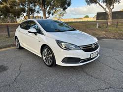 2017 Holden
Astra RS-V