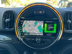 2018 MINI
Countryman Cooper S