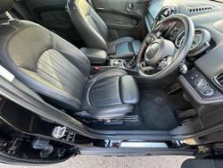 2018 MINI
Countryman Cooper S