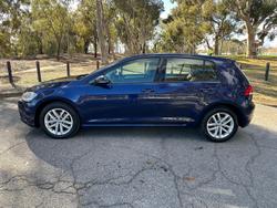 2017 Volkswagen
Golf 110TSI