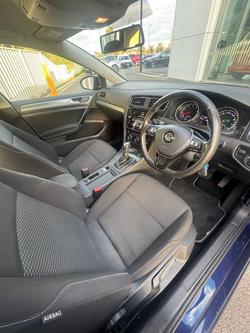 2017 Volkswagen
Golf 110TSI