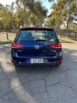 2017 Volkswagen
Golf 110TSI