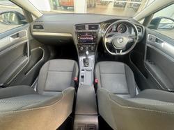 2017 Volkswagen
Golf 110TSI