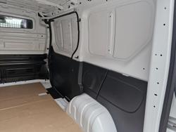 2025 Renault
Trafic Premium