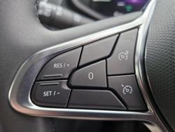 2025 Renault
Trafic Premium