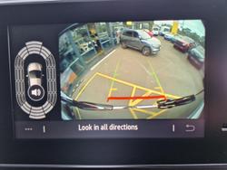 2025 Renault
Trafic Premium