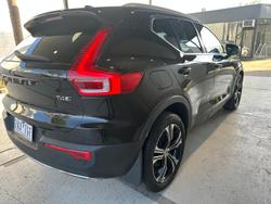 2019 Volvo XC40 T4 Inscription MY19 AWD Onyx Black