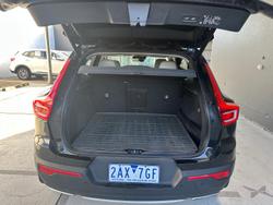 2019 Volvo XC40 T4 Inscription MY19 AWD Onyx Black