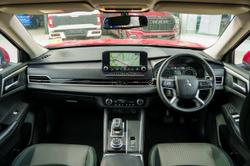 2023 Mitsubishi
Outlander LS