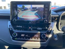 2019 Toyota
Corolla ZR Hybrid