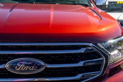 2019 Ford
Everest Titanium