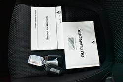 2018 Mitsubishi
                Outlander LS