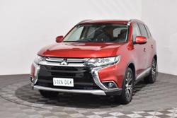 2018 Mitsubishi
                Outlander LS