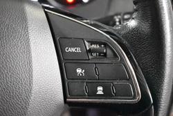 2018 Mitsubishi
Outlander LS