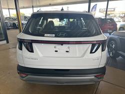 2025 HYUNDAI NX4 TUCSON HEV NX4.V3 TUCSON 1.6T HEV 2WD WHITE CREAM