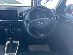 2024 HYUNDAI
VENUE