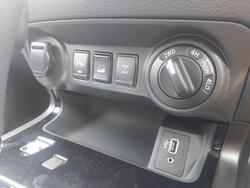 2025 Nissan
Navara PRO-4X