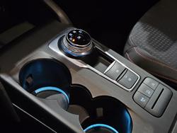 2019 Ford
Focus ST-Line