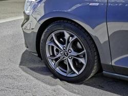 2019 Ford
Focus ST-Line
