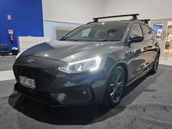 2019 Ford
Focus ST-Line