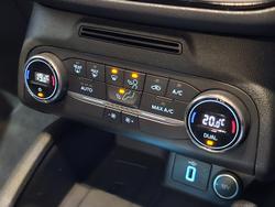 2019 Ford
Focus ST-Line