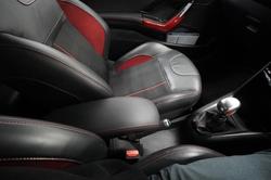 2013 Peugeot
208 GTi