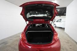 2013 Peugeot
208 GTi