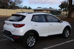 2025 Kia
Stonic S