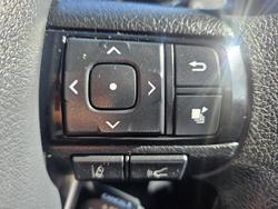 2021 Toyota
Hilux SR