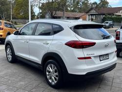 2018 Hyundai
                Tucson Active X