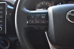 2023 Toyota
Hilux SR