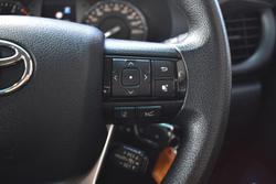 2023 Toyota
Hilux SR