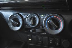 2023 Toyota
Hilux SR