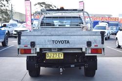 2023 Toyota
Hilux SR