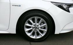 2022 Toyota
Corolla Ascent Sport Hybrid