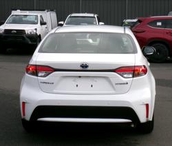 2022 Toyota
Corolla Ascent Sport Hybrid