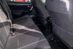 2020 Toyota Fortuner GXL GUN156R 4X4 Dual Range Glacier White