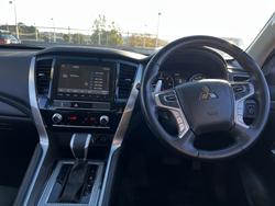 2020 Mitsubishi
Pajero Sport GLX