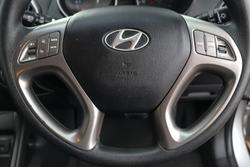 2013 Hyundai
ix35 Active