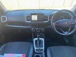 2019 Hyundai
Venue Elite