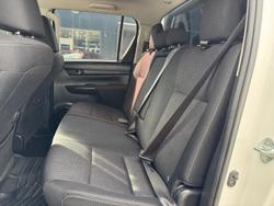 2018 Toyota Hilux SR GUN126R 4X4 Dual Range Glacier White