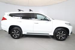 2019 Mitsubishi
                Pajero Sport GLS