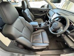 2024 Subaru
Outback AWD Touring